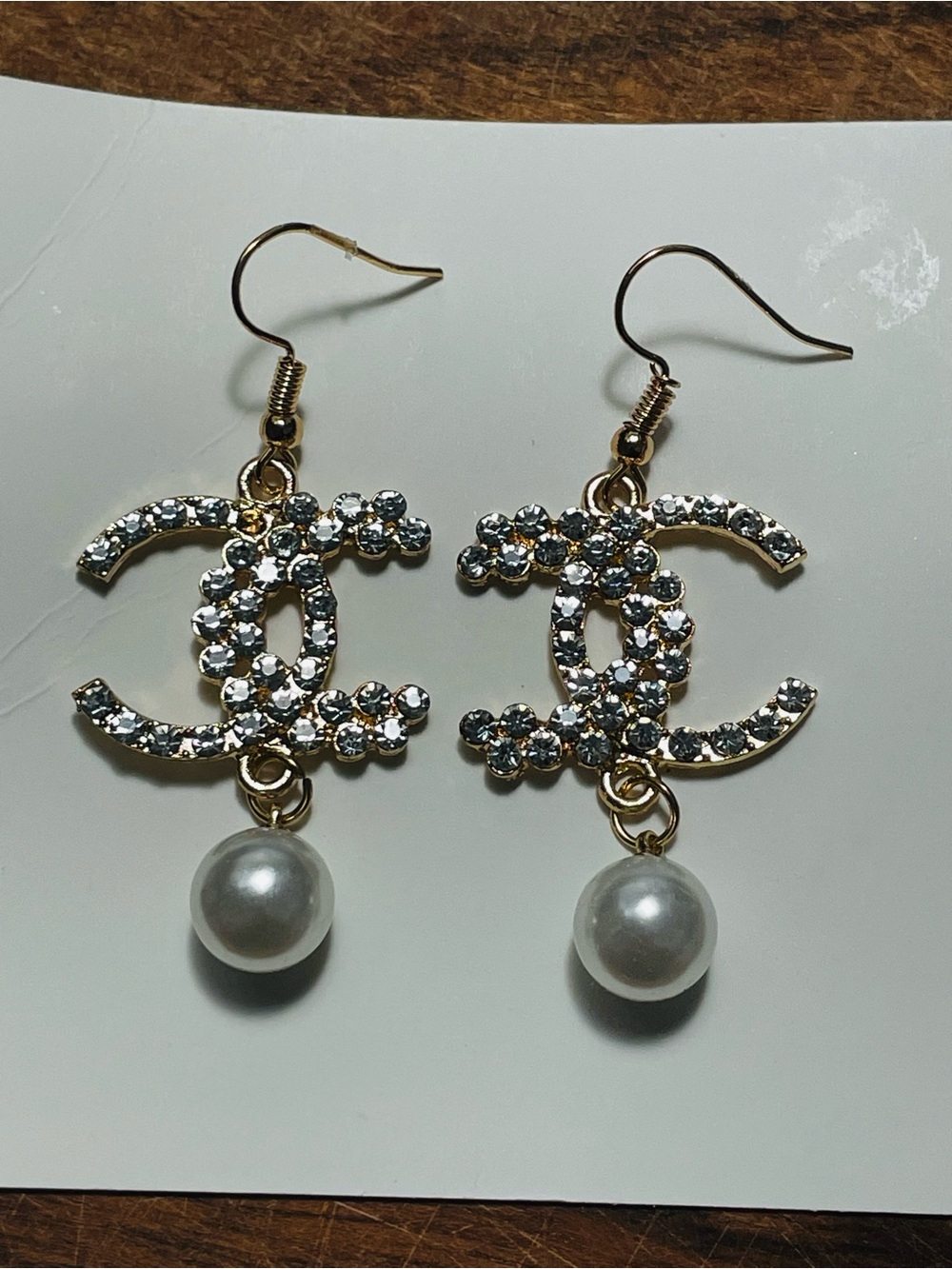 Vtg Gold-Tone Crystal CC Drop Earrings with Pearl Dangle